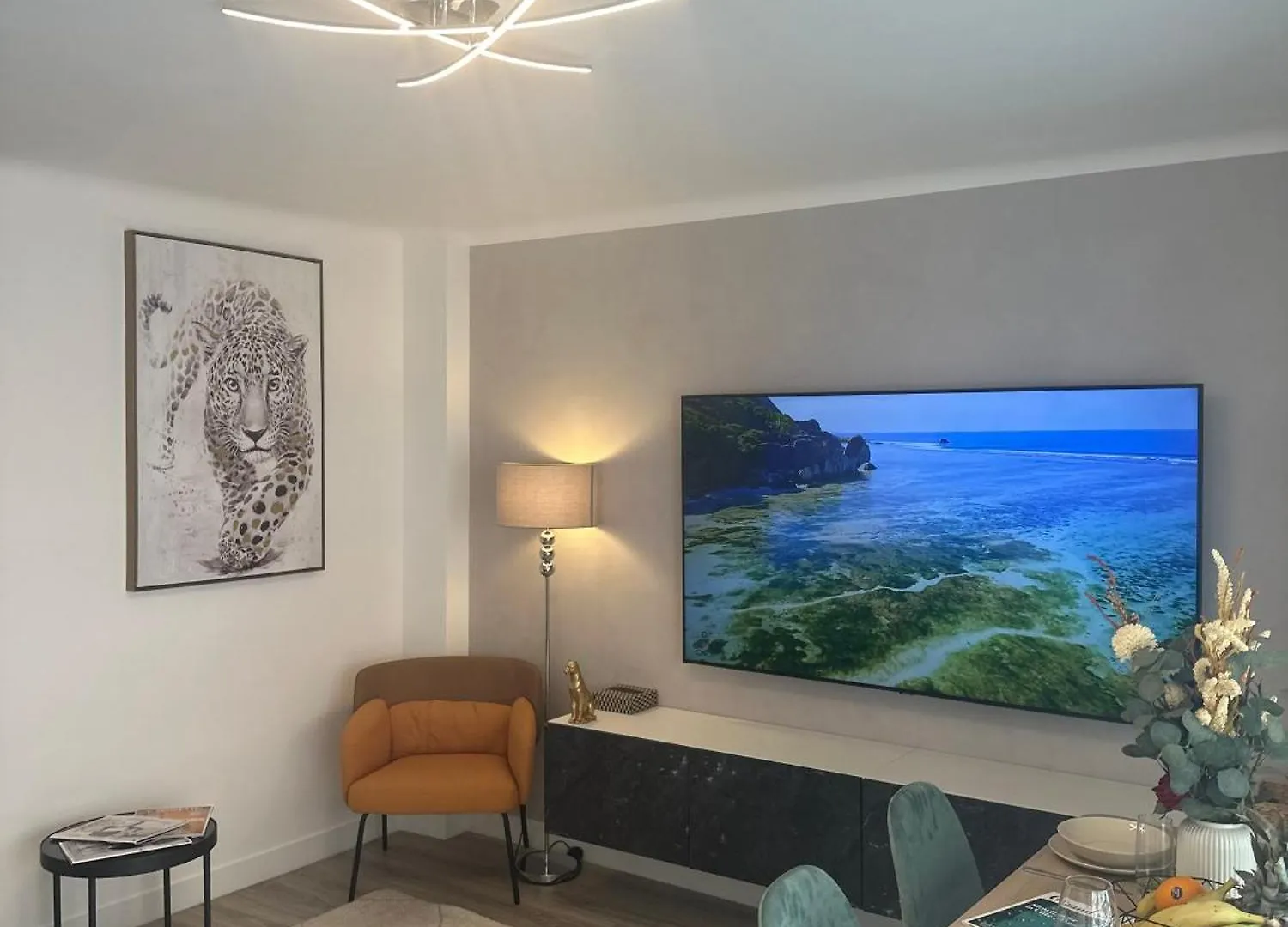 アパート T3Appartement De Luxe Croisette En Face De La Plage Martinez 80M2 カンヌ