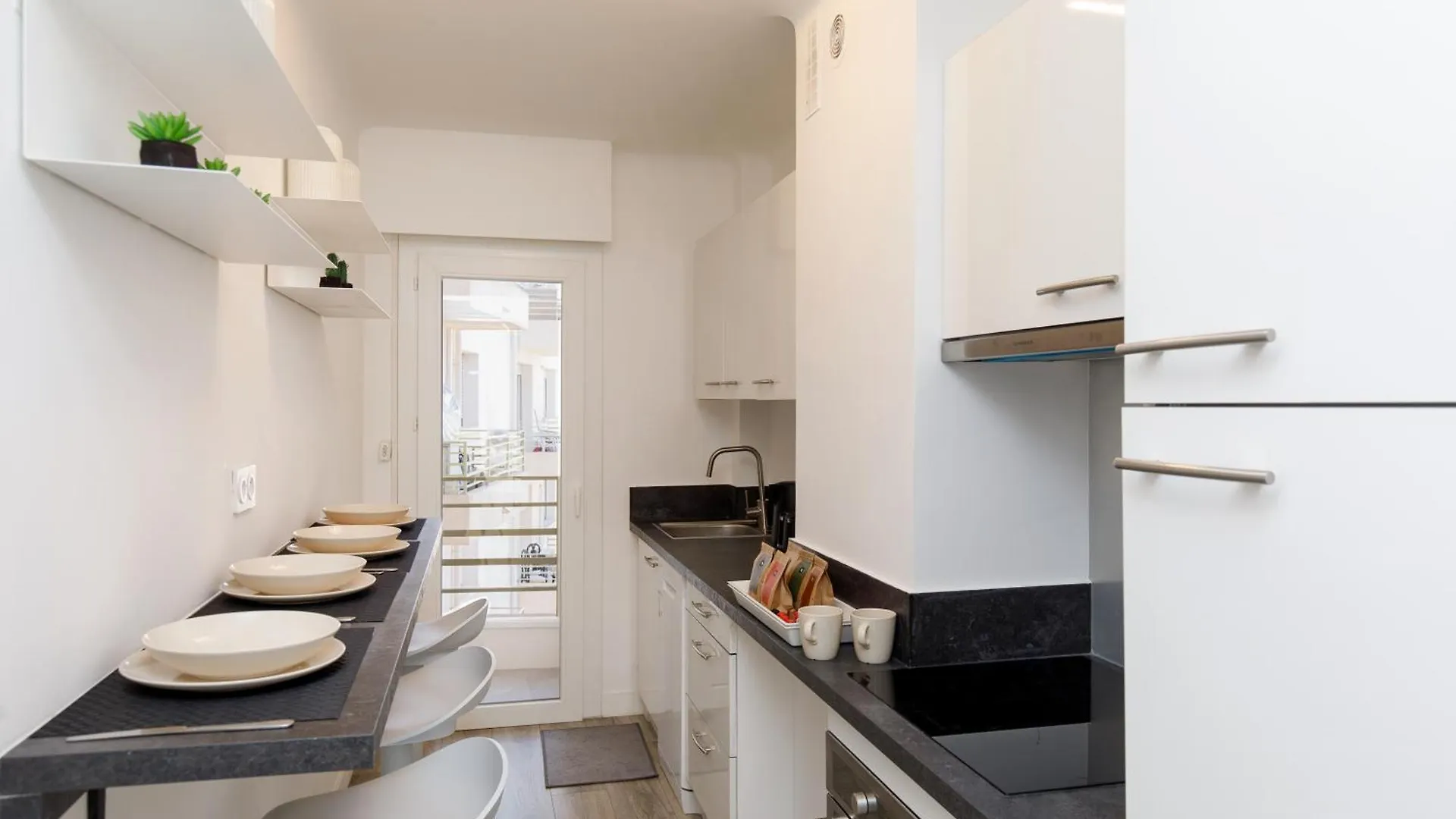 Apartamento T3Appartement De Luxe Croisette En Face De La Plage Martinez 80M2 Cannes